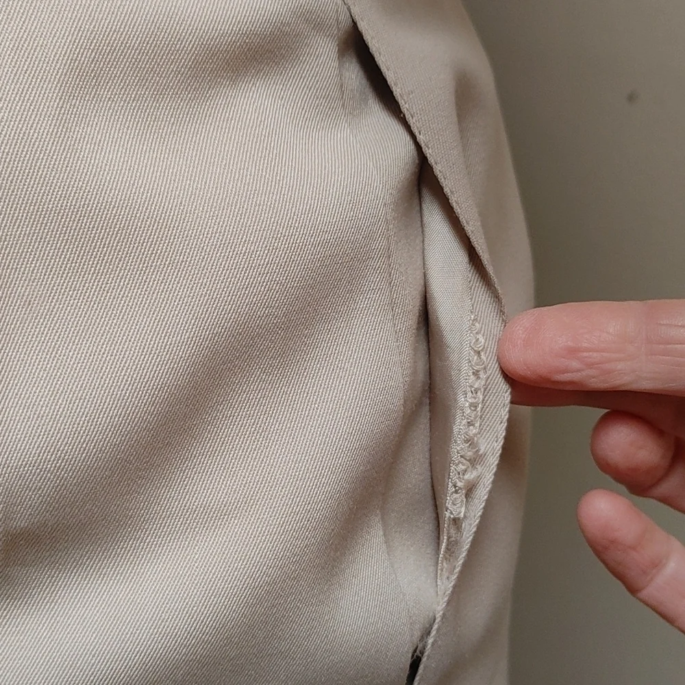 Vintage Louis Féraud Gabardine Worsted Wool Pleated w Pockets Skirt 2/4